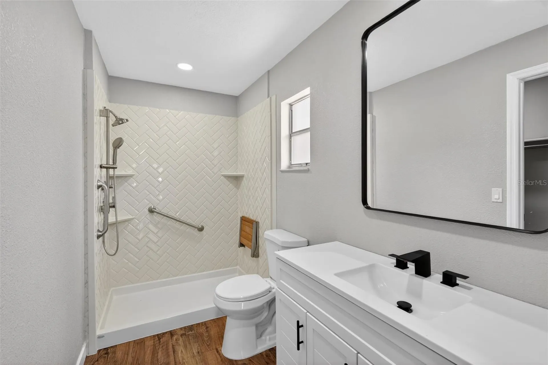 825 Rill Drive Altamonte Springs FL 32714