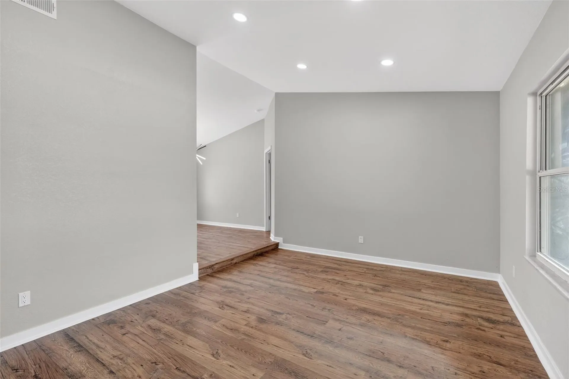 825 Rill Drive Altamonte Springs FL 32714