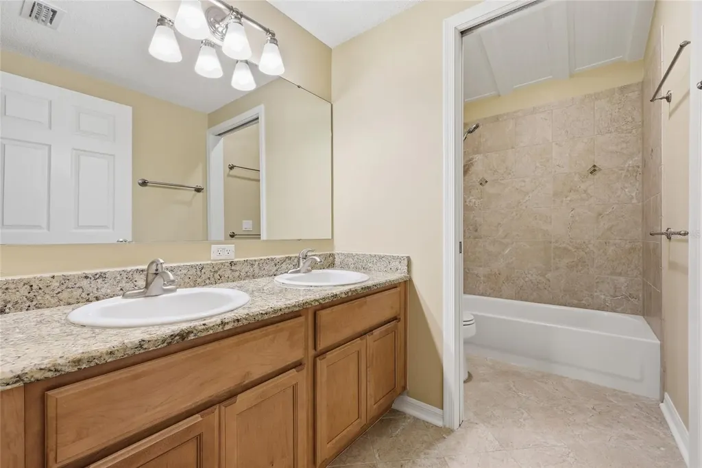 10000 SW 52nd Avenue Gainesville FL 32608