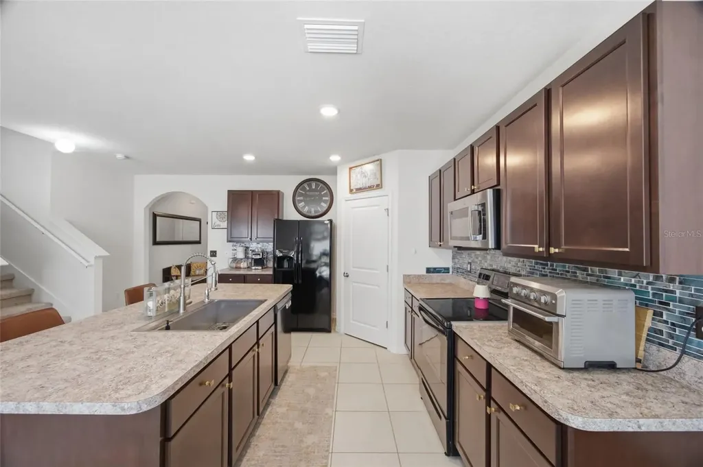15417 Ibis Fall Place Sun City Center FL 33573