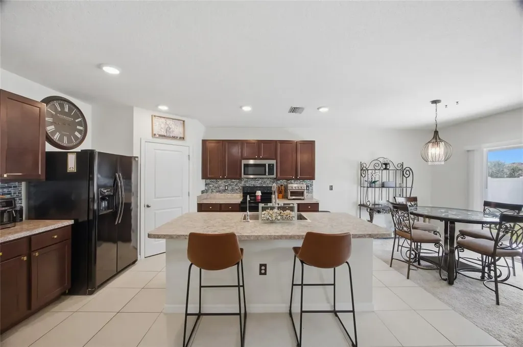 15417 Ibis Fall Place Sun City Center FL 33573