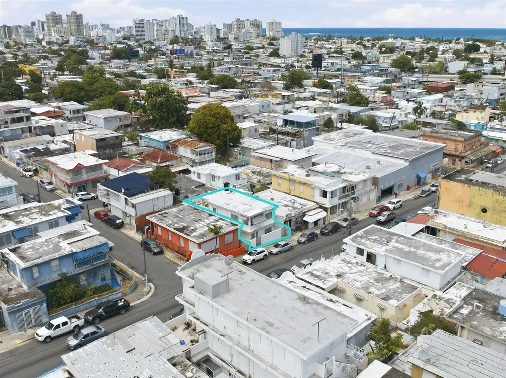 310 Calle Tapia Santurce PR 00912