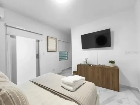 310 Calle Tapia Santurce PR 00912