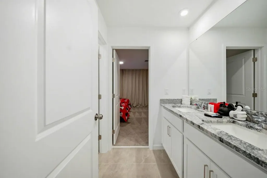 2328 Salty Winds Way Kissimmee FL 34747