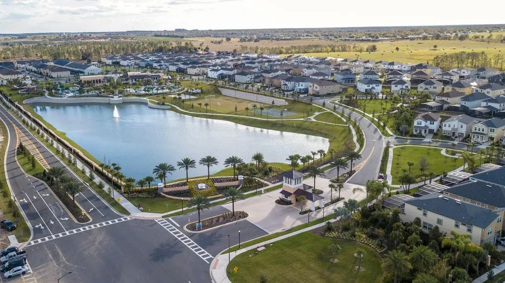 2328 Salty Winds Way Kissimmee FL 34747