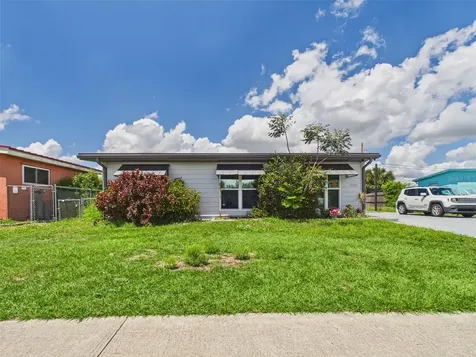 22040 Felton Avenue Port Charlotte FL 33952
