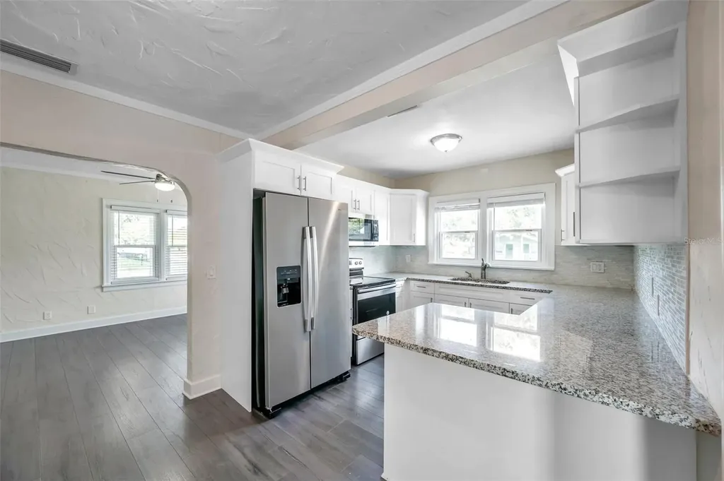 4000 10th Avenue N St Petersburg FL 33713