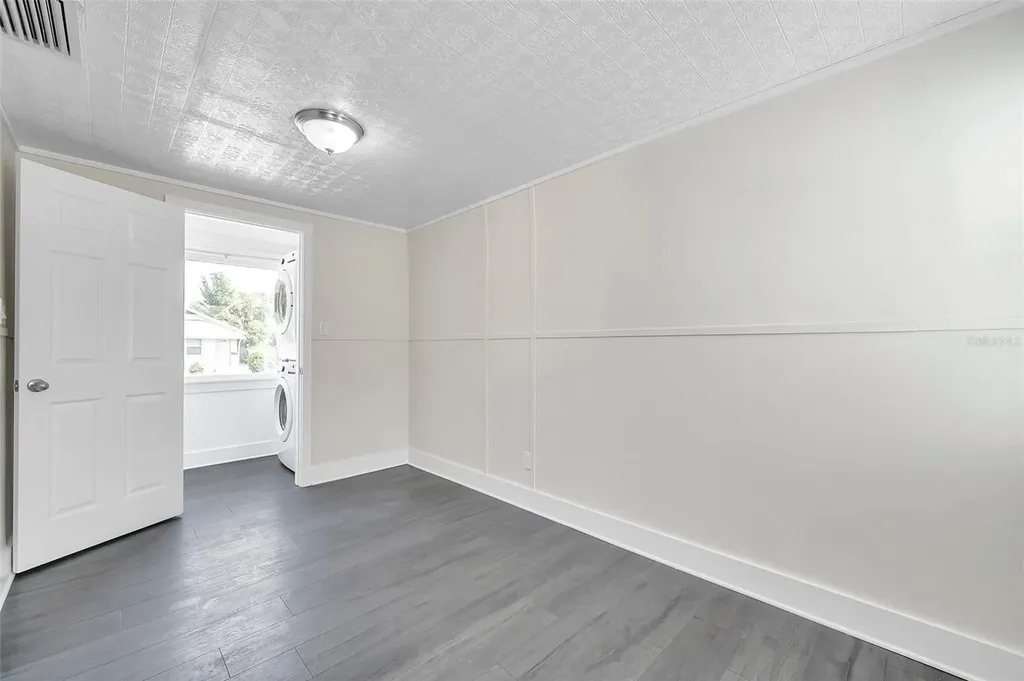 4000 10th Avenue N St Petersburg FL 33713