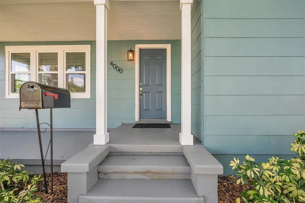 4000 10th Avenue N St Petersburg FL 33713