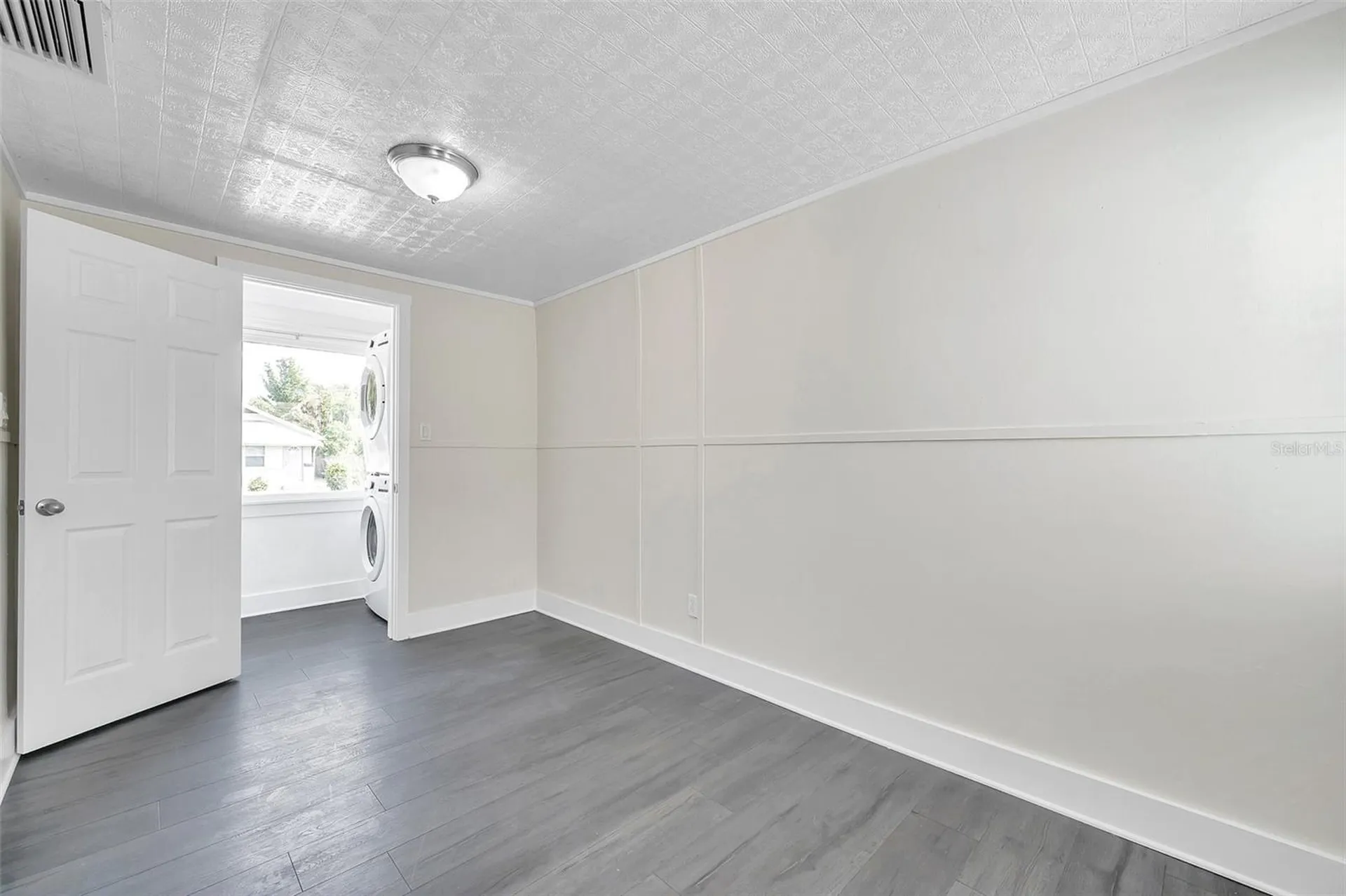 4000 10th Avenue N St Petersburg FL 33713
