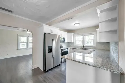 4000 10th Avenue N St Petersburg FL 33713