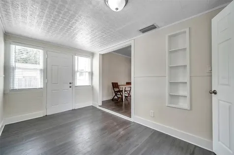 4000 10th Avenue N St Petersburg FL 33713