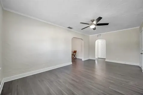 4000 10th Avenue N St Petersburg FL 33713