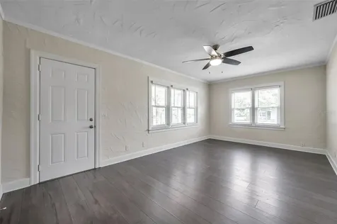 4000 10th Avenue N St Petersburg FL 33713