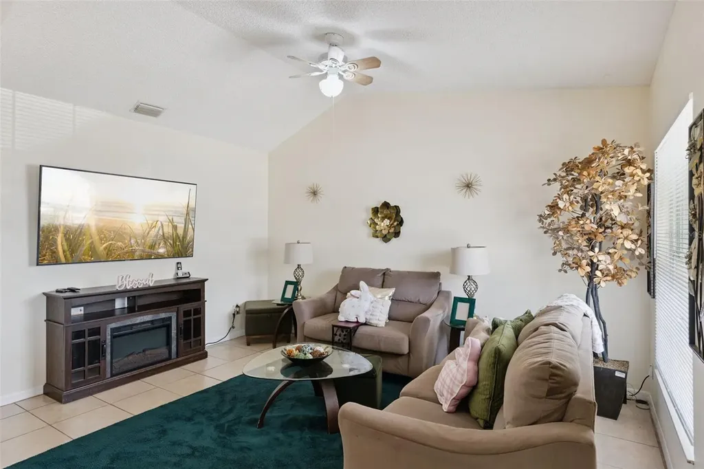 220 Ridgecrest Loop Minneola FL 34715