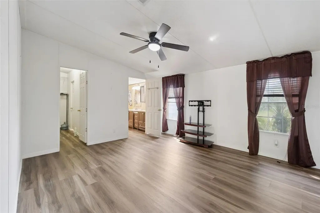 33601 Tammy Lane Wesley Chapel FL 33543