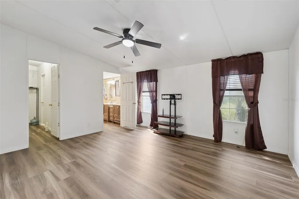 33601 Tammy Lane Wesley Chapel FL 33543