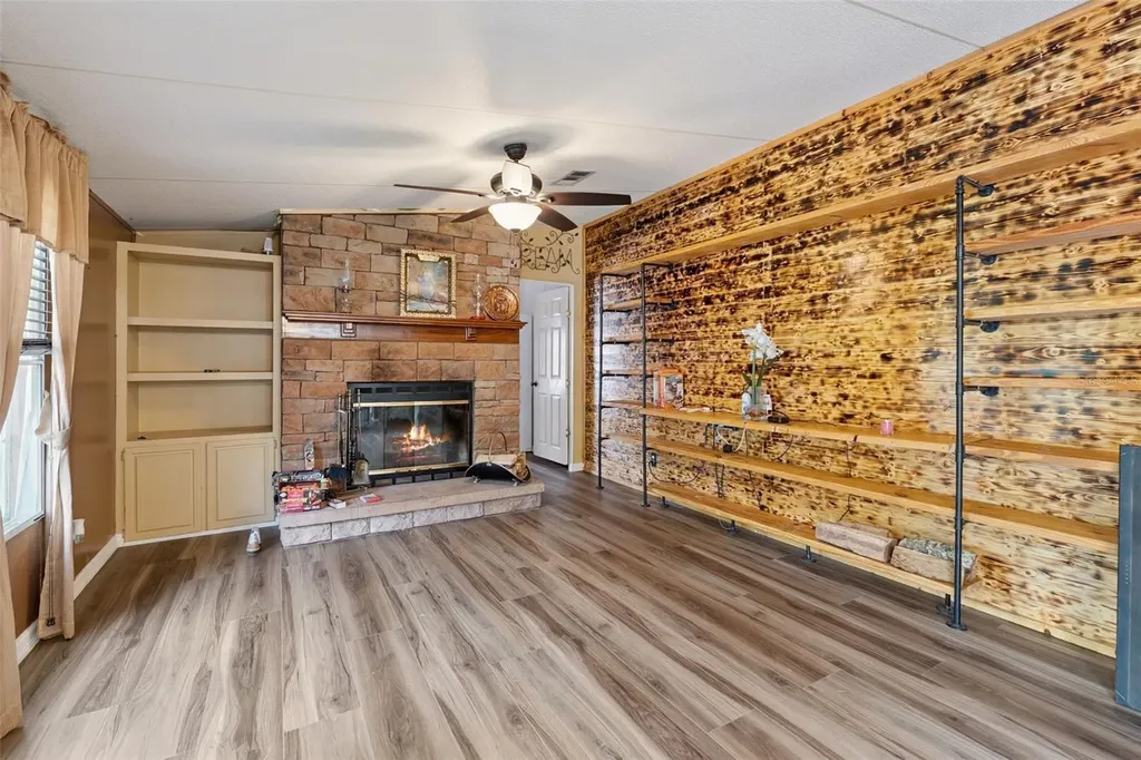 33601 Tammy Lane Wesley Chapel FL 33543