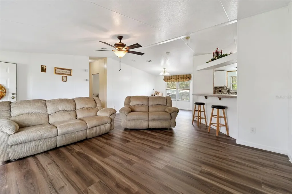 33601 Tammy Lane Wesley Chapel FL 33543