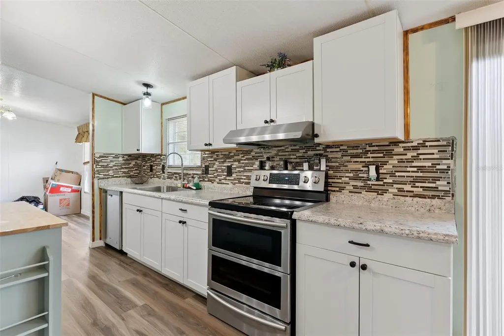 33601 Tammy Lane Wesley Chapel FL 33543