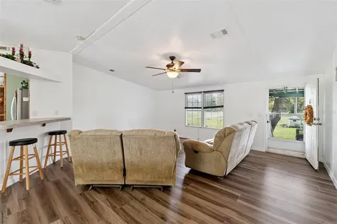 33601 Tammy Lane Wesley Chapel FL 33543