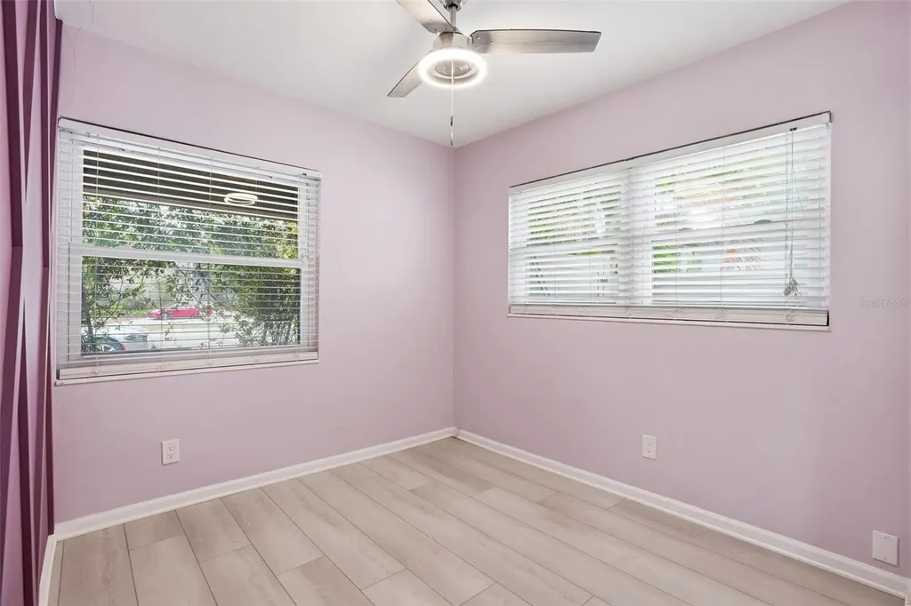 2121 Park Street N St Petersburg FL 33710
