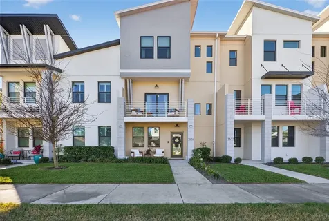 2526 13th Avenue N St Petersburg FL 33713