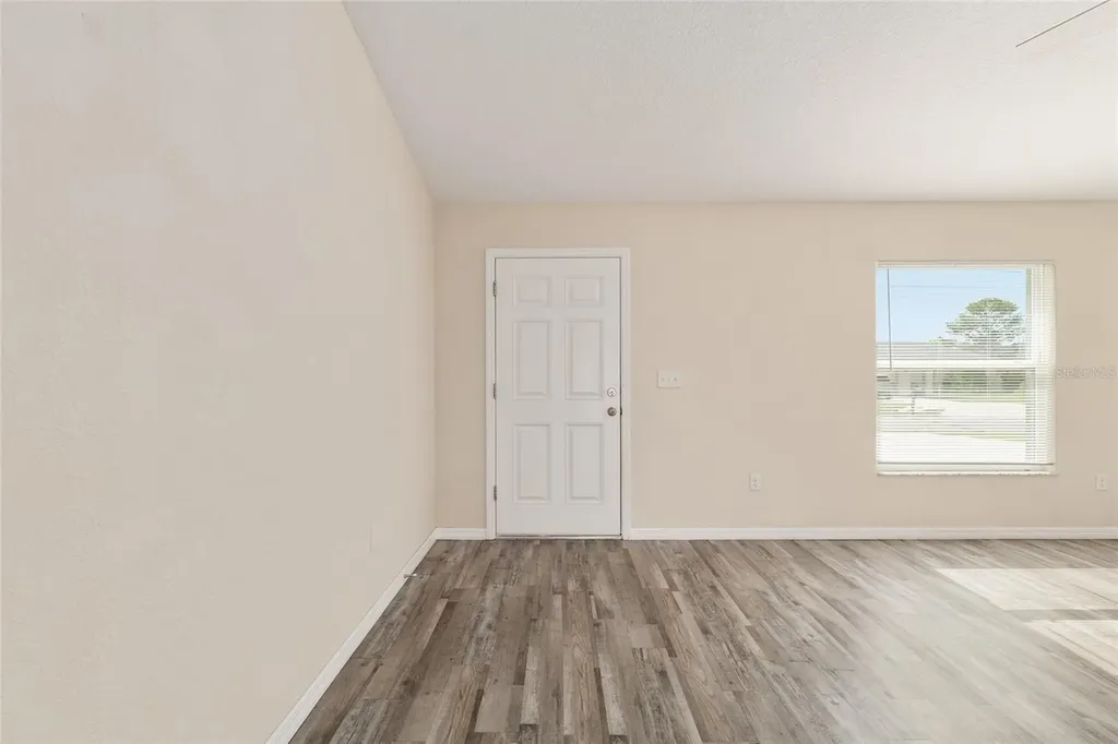 22 Juniper Loop Circle Ocala FL 34480