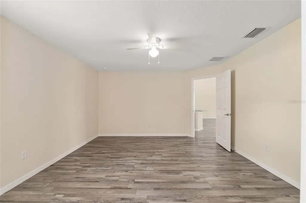 22 Juniper Loop Circle Ocala FL 34480