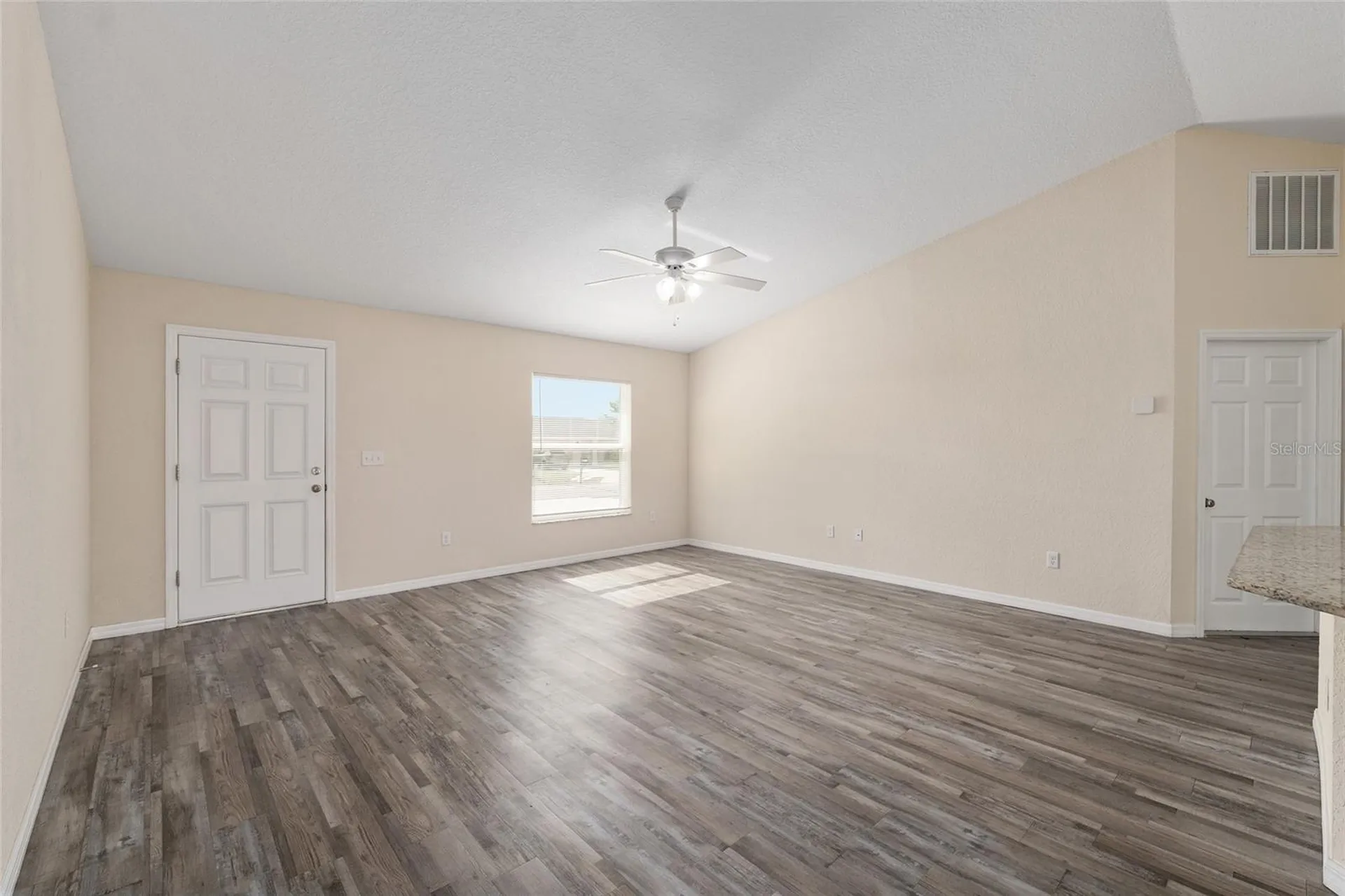22 Juniper Loop Circle Ocala FL 34480
