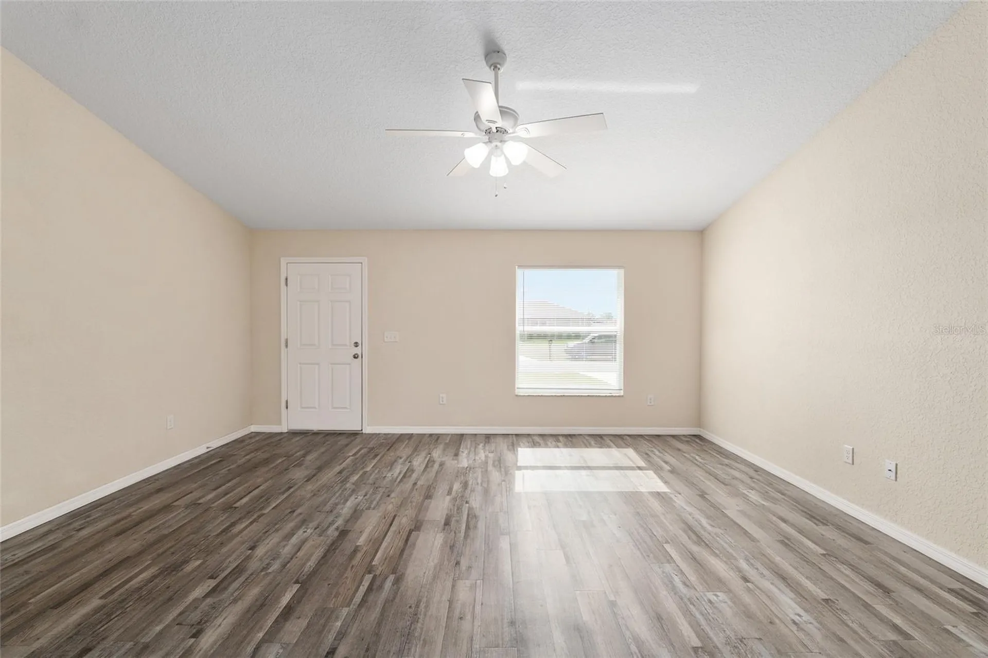 22 Juniper Loop Circle Ocala FL 34480
