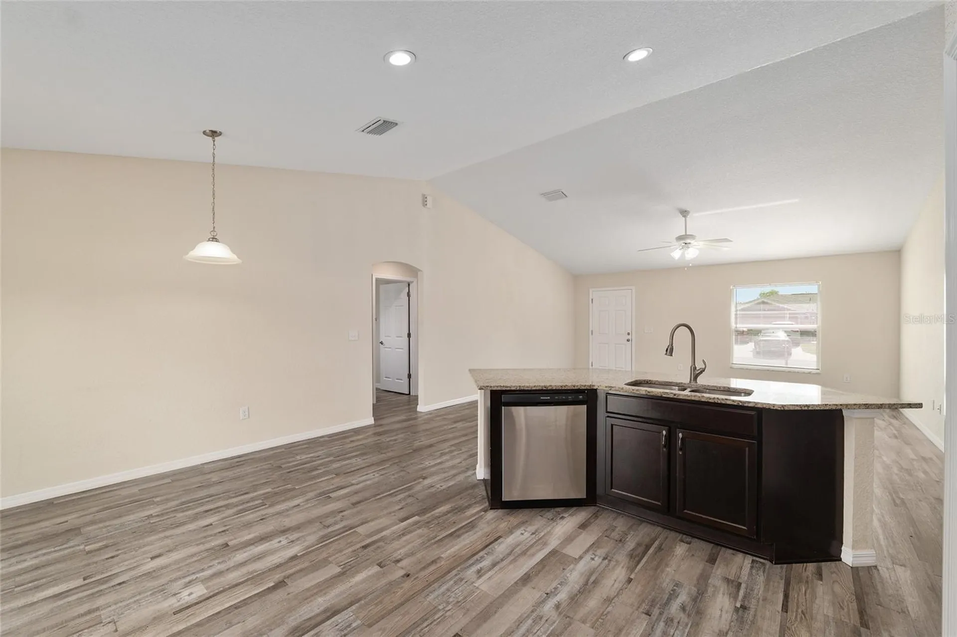 22 Juniper Loop Circle Ocala FL 34480