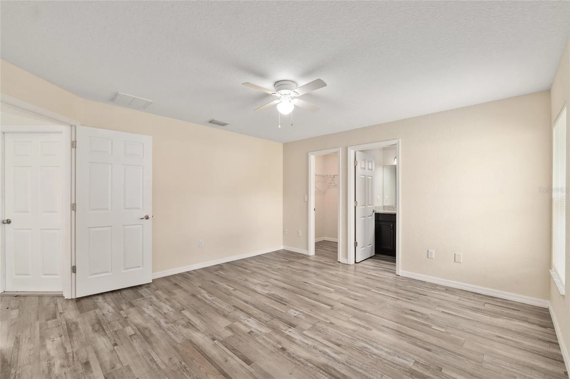 22 Juniper Loop Circle Ocala FL 34480
