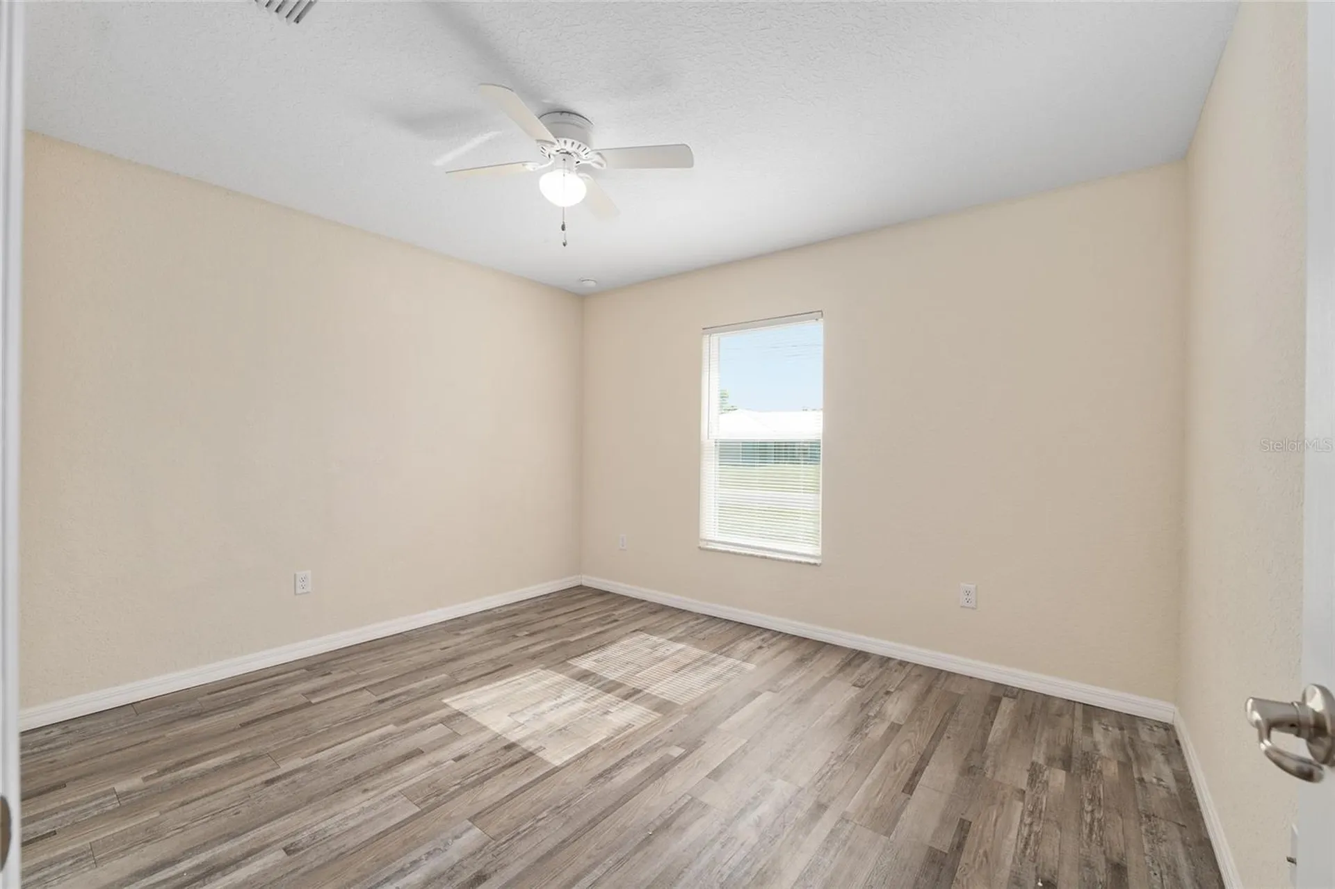22 Juniper Loop Circle Ocala FL 34480