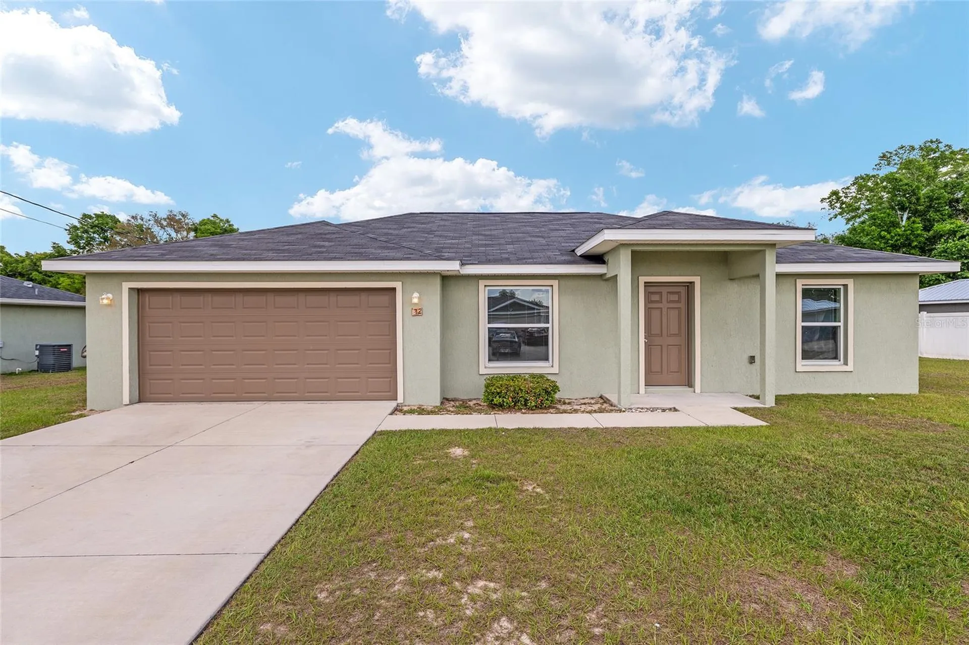 22 Juniper Loop Circle Ocala FL 34480