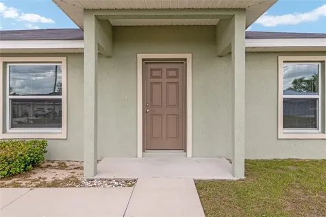 22 Juniper Loop Circle Ocala FL 34480