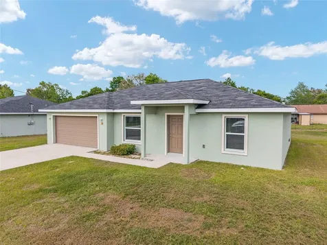 22 Juniper Loop Circle Ocala FL 34480