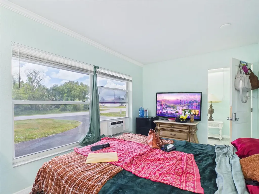 420 Greenwich Avenue NW Port Charlotte FL 33952