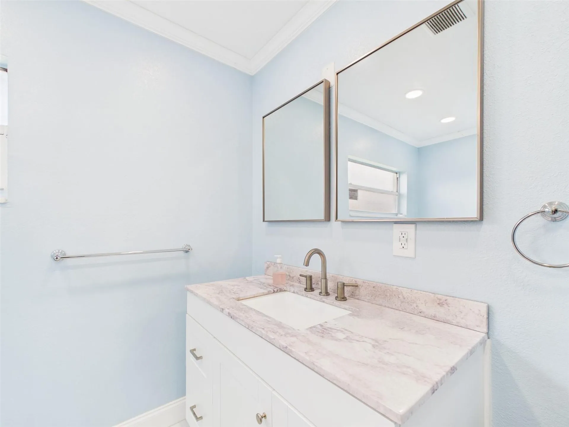 420 Greenwich Avenue NW Port Charlotte FL 33952