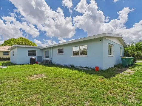 420 Greenwich Avenue NW Port Charlotte FL 33952