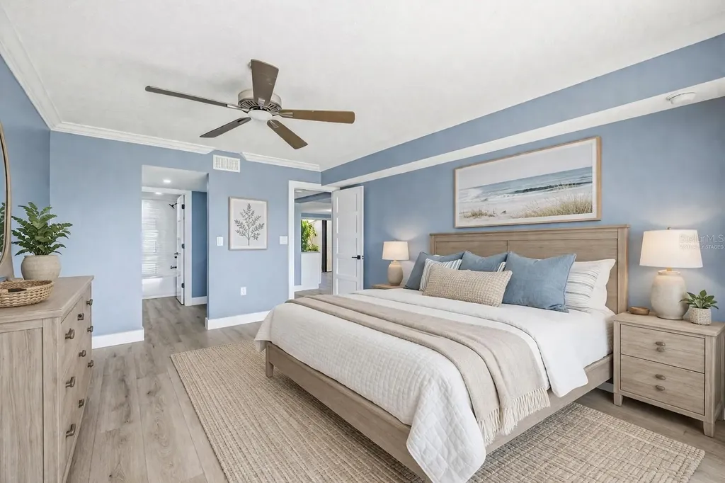 7520 Sunshine Skyway Lane S St Petersburg FL 33711
