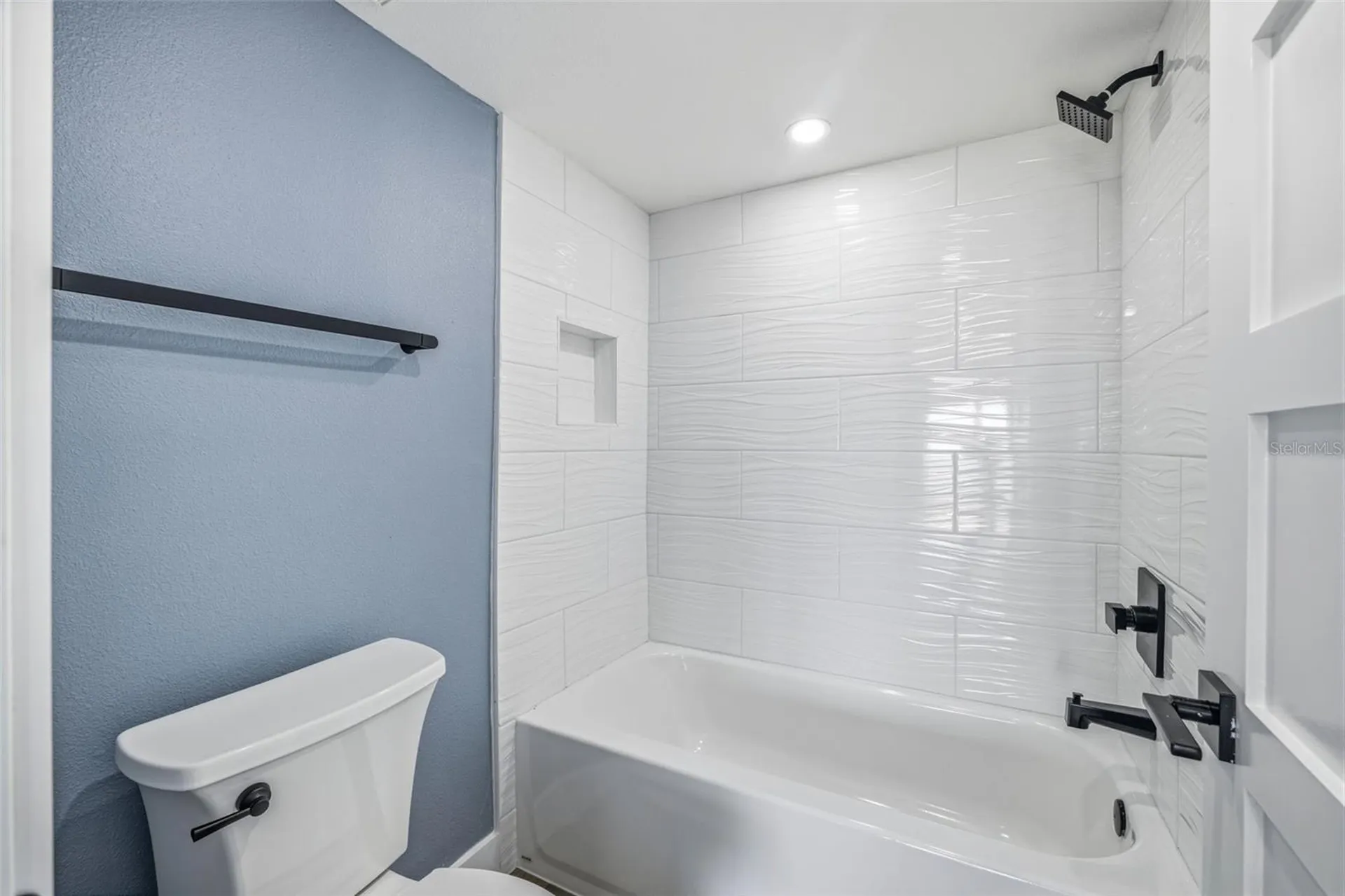 7520 Sunshine Skyway Lane S St Petersburg FL 33711