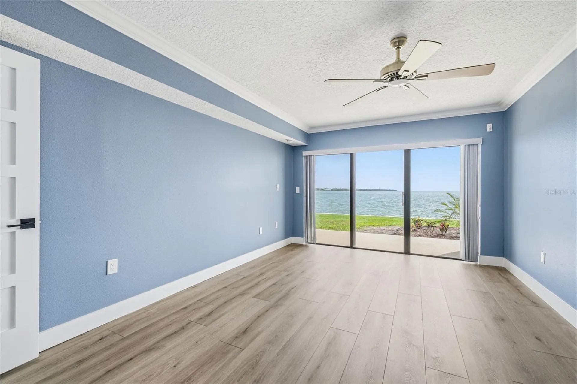 7520 Sunshine Skyway Lane S St Petersburg FL 33711
