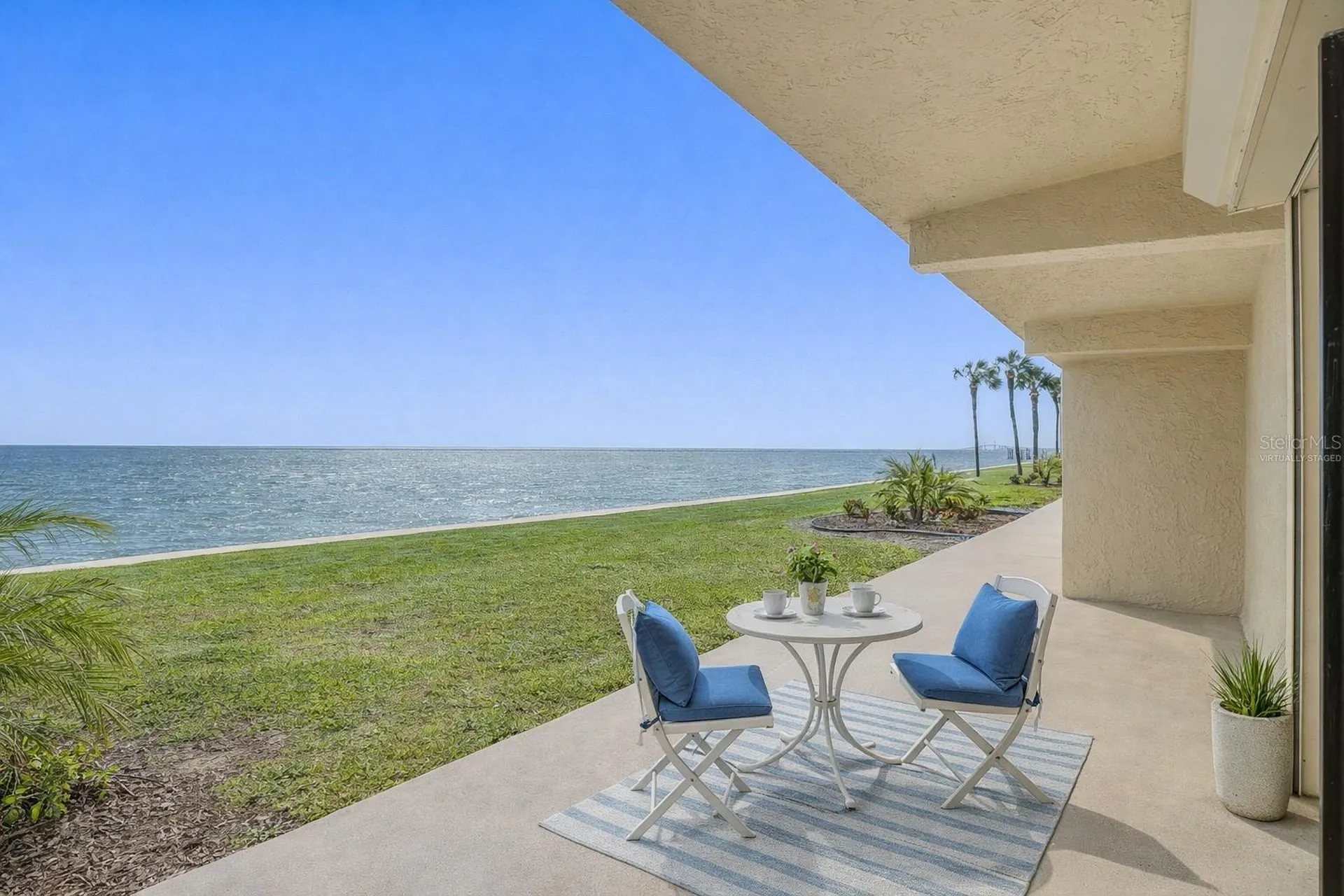 7520 Sunshine Skyway Lane S St Petersburg FL 33711
