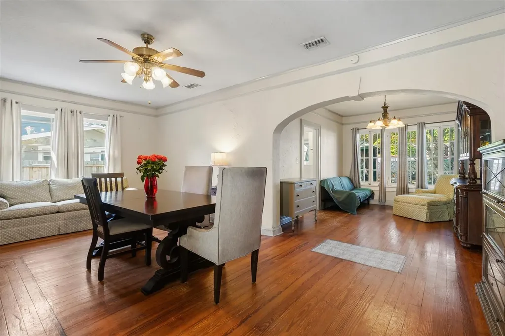 530 S 7th Street Lake Wales FL 33853