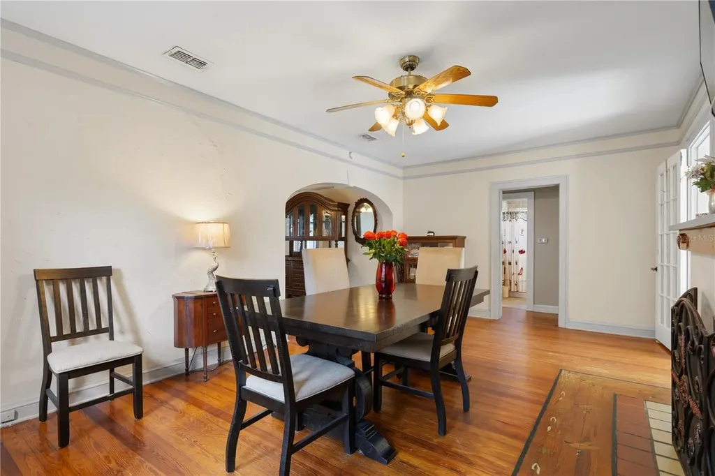 530 S 7th Street Lake Wales FL 33853