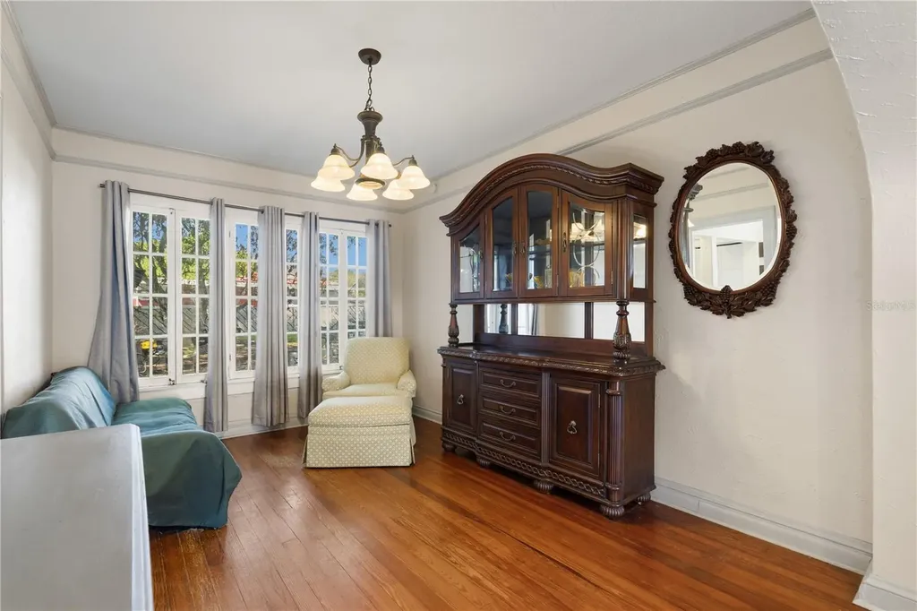 530 S 7th Street Lake Wales FL 33853