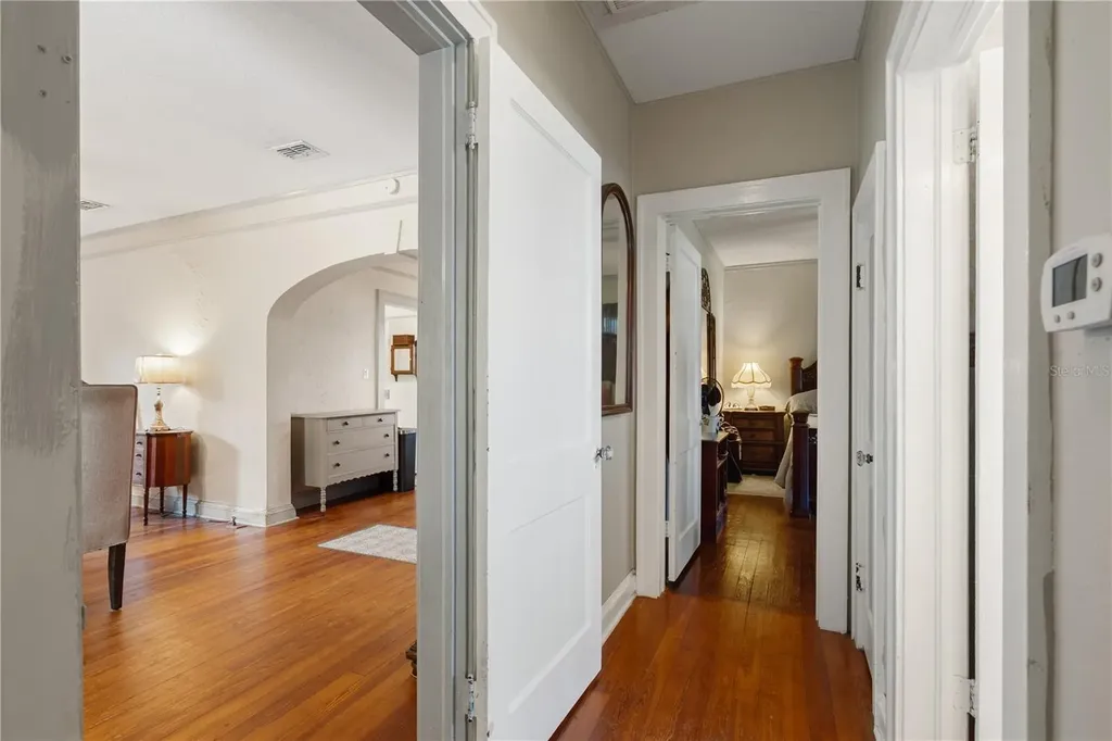 530 S 7th Street Lake Wales FL 33853