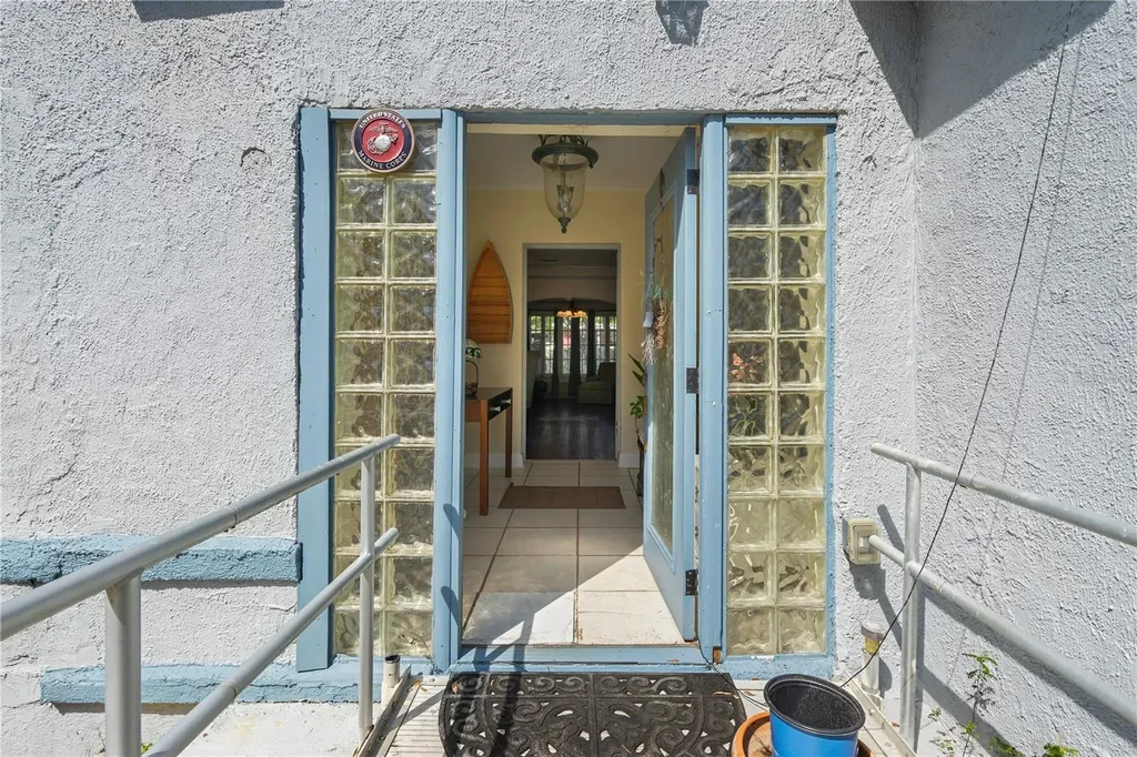 530 S 7th Street Lake Wales FL 33853