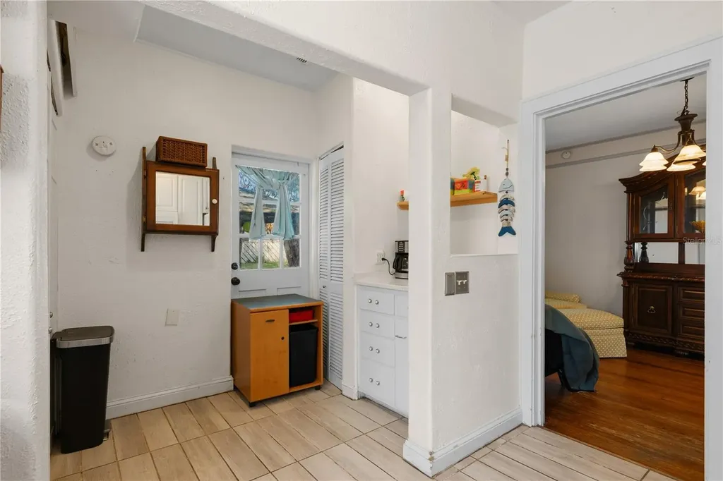 530 S 7th Street Lake Wales FL 33853